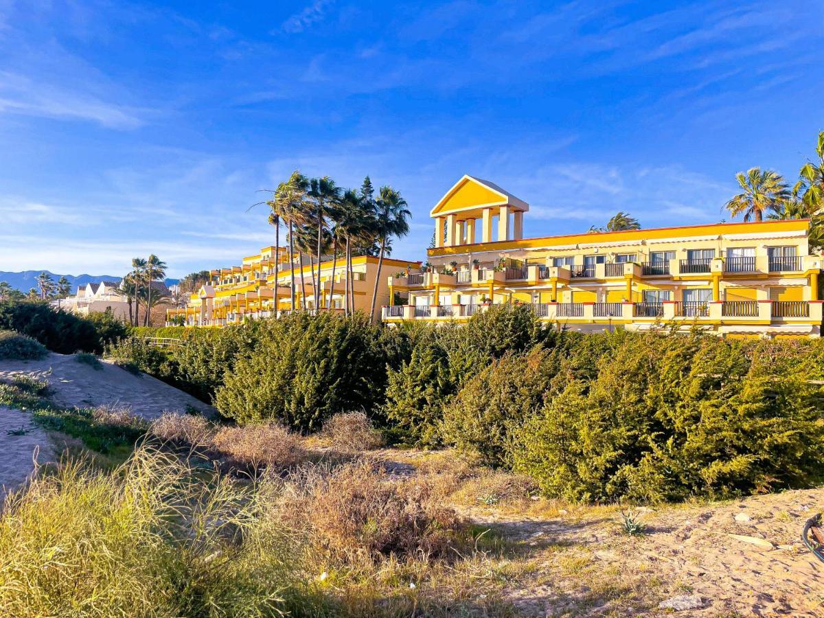 Modern Beach Apartment Romana Playa 723 In Marbella, Elviria Buitenkant foto