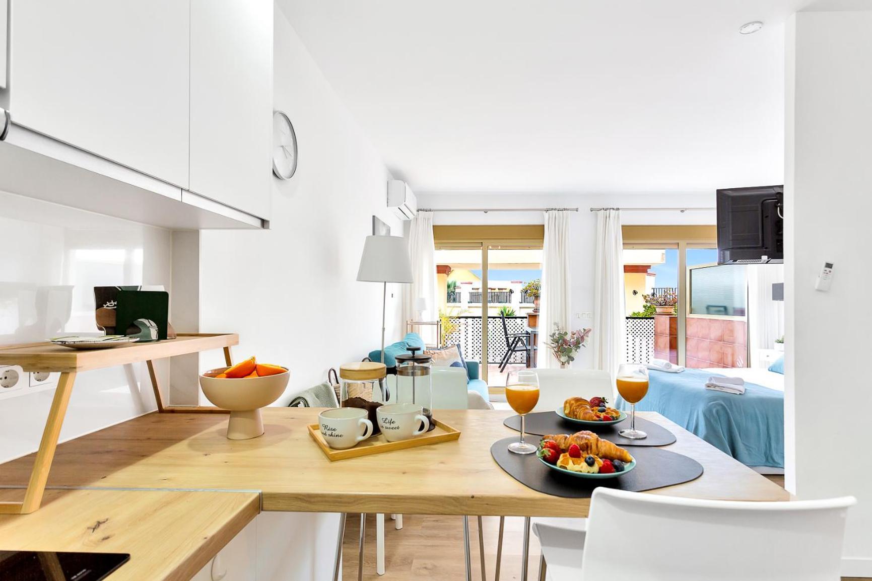 Modern Beach Apartment Romana Playa 723 In Marbella, Elviria Buitenkant foto